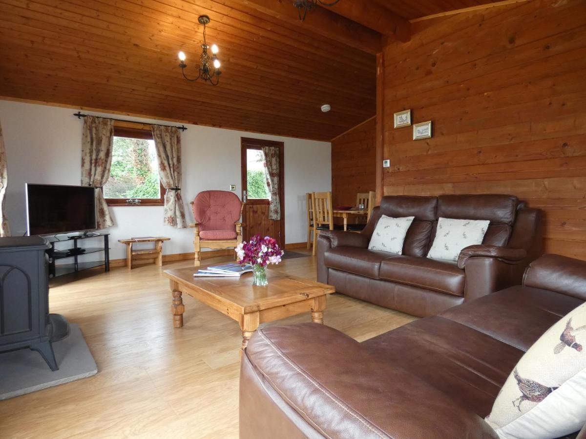 Chestnut Lodge Pilling Εξωτερικό φωτογραφία